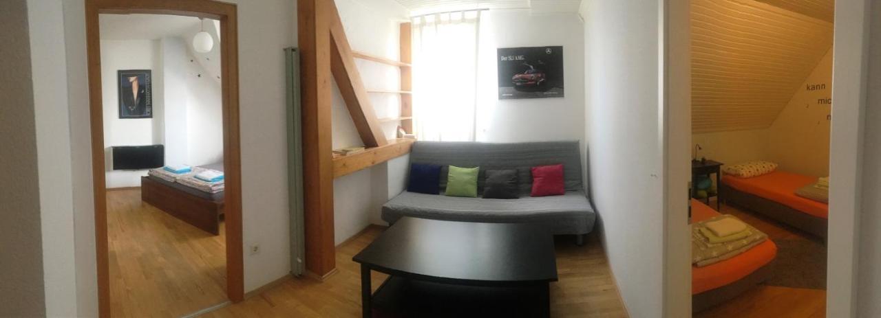 Dormitorium Kaarst Wohnraum Auf Zeit Hostel Екстериор снимка