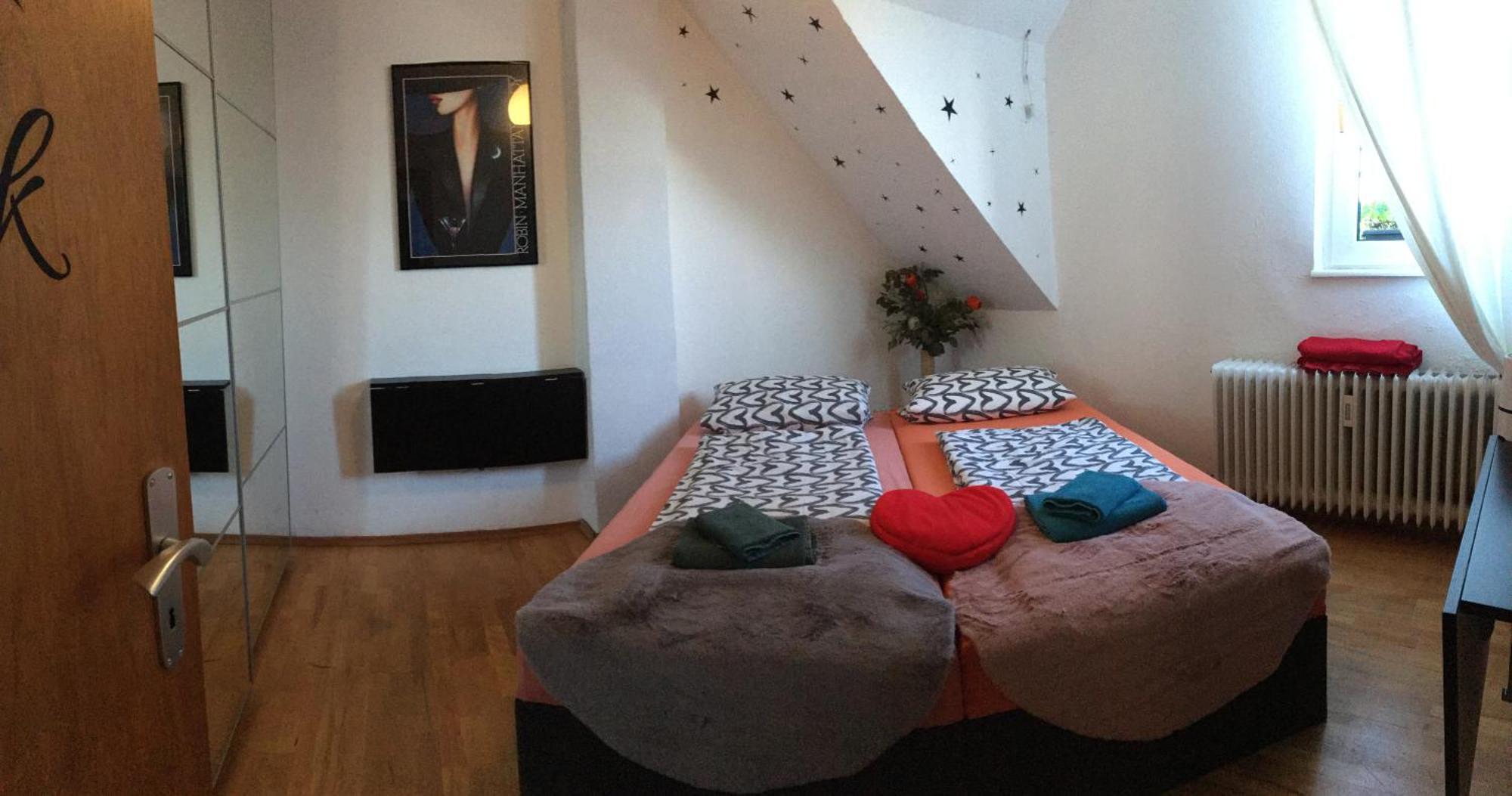 Dormitorium Kaarst Wohnraum Auf Zeit Hostel Екстериор снимка